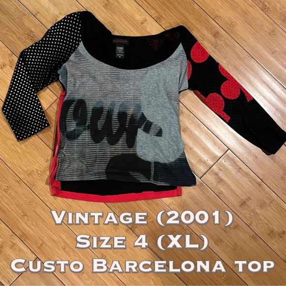 Custo Barcelona Tops - Sz 4 Custo Barcelona scoop-neck top w/ 3 quarters-length sleeves—vintage (2001)